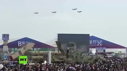 Estos cazas chinos J-20 muestran sus misiles