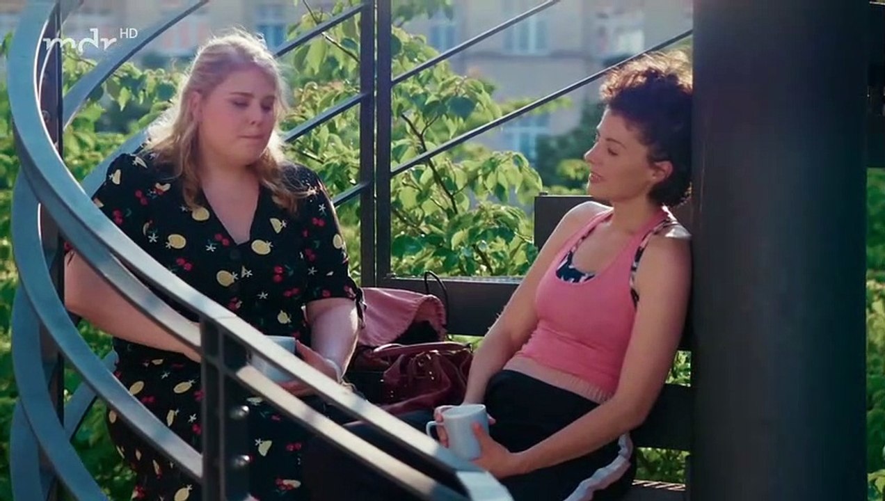 In aller freundschaft - folge 873: ein weiter weg