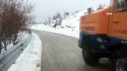Elazığ'da Kar 62 Köy Yolunu Kapattı, Tipi Etkili Oldu