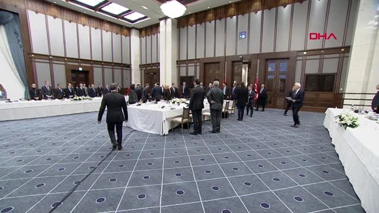 Cumhurbaşkanı yardımcısı oktay, 'bağımlılıkla mücadele kurulu'na başkanlık etti
