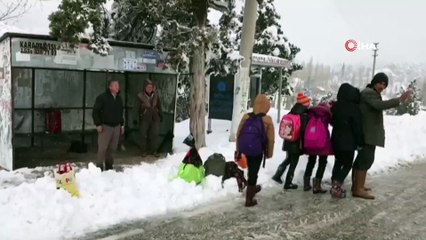 Download Video: Kaş'ta Kar Kalınlığı Yer Yer 40 Santime Ulaştı