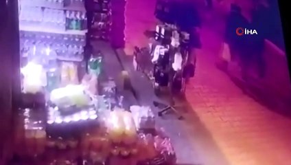 Fatih'te Fas uyruklu turisti gasp eden şüpheli kovalamaca sonucu yakalandı