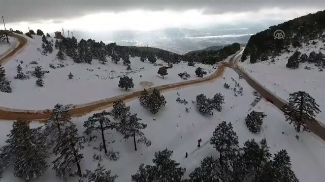 Muğla'nın yüksek kesimlerine kar yağdı