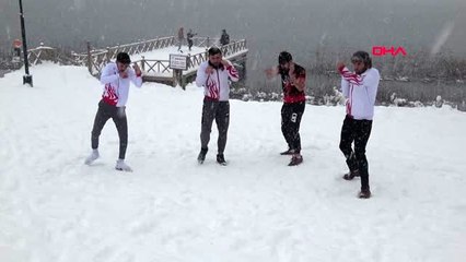 Spor a milli muaythai takımı'ndan abant'ta dondurucu soğukta antrenman