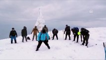 Ödemişli dağcılar, Efe Sarp ve Mert Alpaslan anısına tırmandı - İZMİR