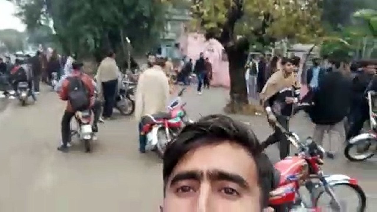 Gujrat students abuse