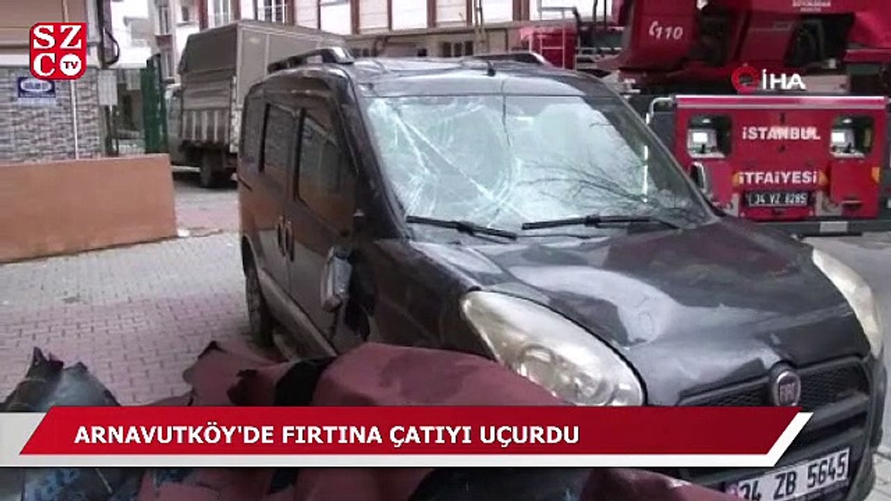 Arnavutköy’de fırtınada çatı uçtu, hastane tabelası devrildi