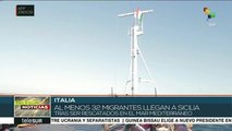 Migrantes desembarcan en Sicilia tras ser rescatados