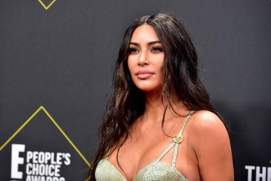 People Still Mom-Shamed Kim Kardashian For Letting North Wear Makeup on Christmas Eve