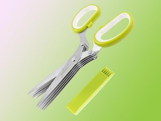 These 5-Blade Scissors Are the Solution to Tedious Herb Chopping