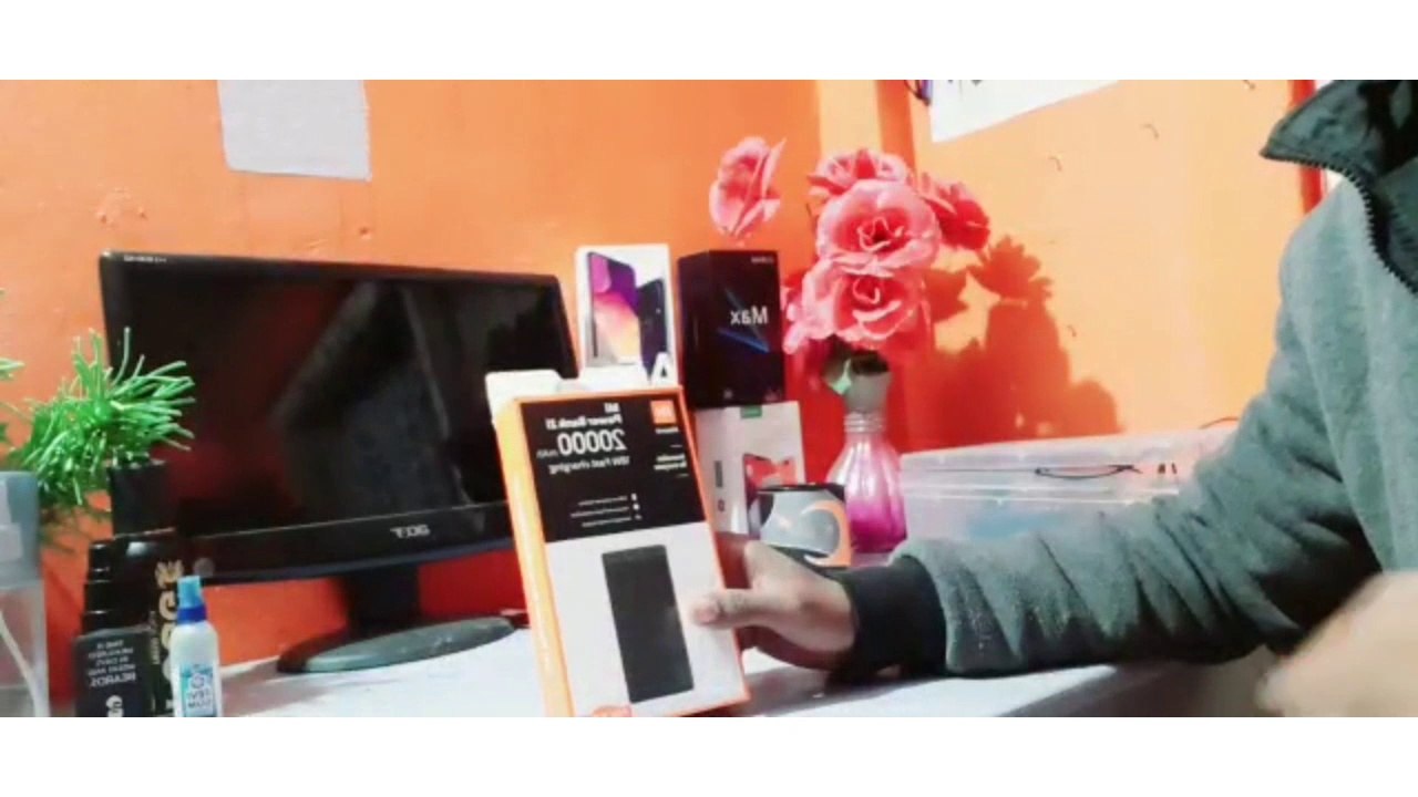 Mi  power bankunboxing xiaomi20000mah powerbank unboxing/This can charge my mobile