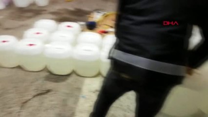 Ankara'da sahte içki üretiminde kullanılan 2 ton etil alkol ele geçirildi