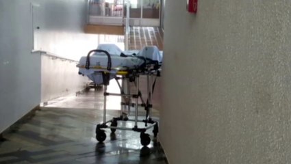 Idosa é socorrida após sofrer queda em prédio na Região Central