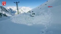 Hakkari'de kar kalınlığı yer yer 5 metreyi aştı!