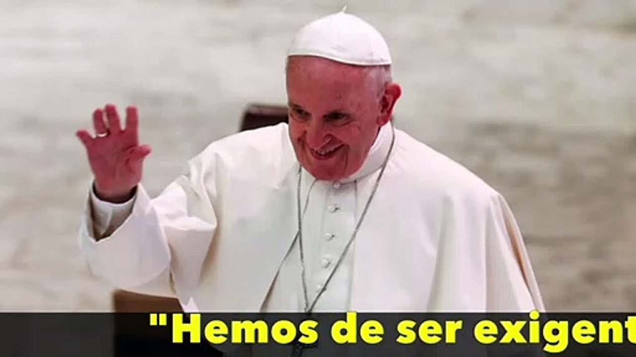 Papa Francisco: "La homosexualidad está de moda" pero los gais no deben unirse al clero católico