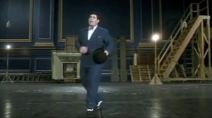 Parisienne Cigarettes (Switzerland): Parisienne People