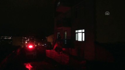 Genç kadın iki aylık bebeğinin yanında bıçaklanarak öldürülmüş olarak bulundu - ANKARA
