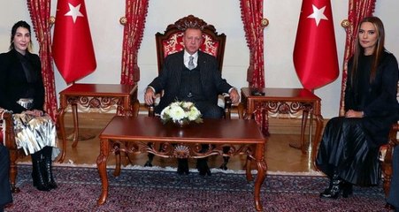 Cumhurbaşkanı Erdoğan'la görüşen Demet Akalın ziyarette en çok etkilendiği anı anlattı