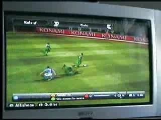 PES 2008 - Buts foireux et tacles non sifflets