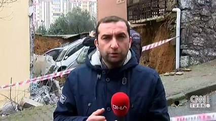Kartal'da istinat duvarı çöktü
