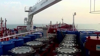 Tripulação de petroleiro grego sequestrada nos Camarões