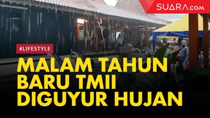TMII Diguyur Hujan di Malam Tahun Baru, Pengunjung Padati Anjungan