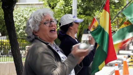 España responde a Bolivia expulsando a tres de sus diplomáticos