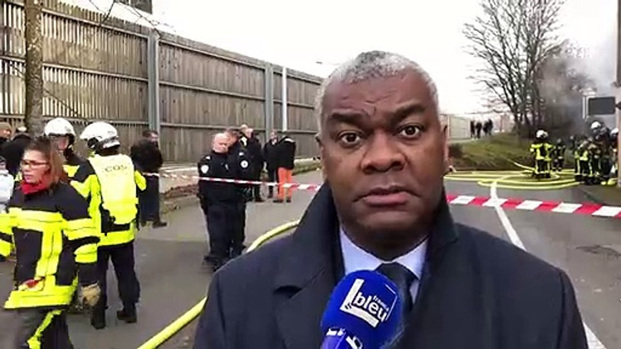 Incendie criminel à la fourrière de Besançon : le préfet du Doubs, Joël Mathurin s’est rendu sur place