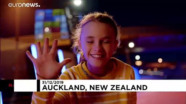 شاهد: نيوزيلندا تستقبل العام الجديد بنصف طن من الألعاب النارية