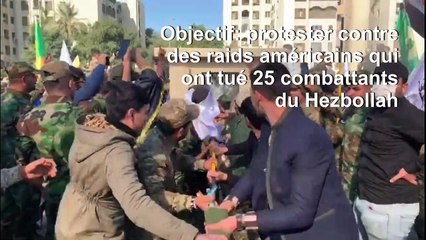 Une foule d'Irakiens pro-Iran prend d'assaut l'ambassade américaine à Bagdad (2)