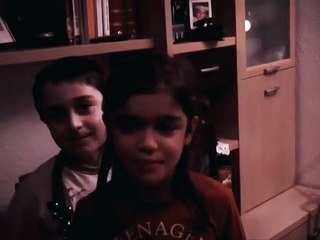 Amaia felicita la Navidad con este tierno vídeo de pequeña en el que canta un villancico