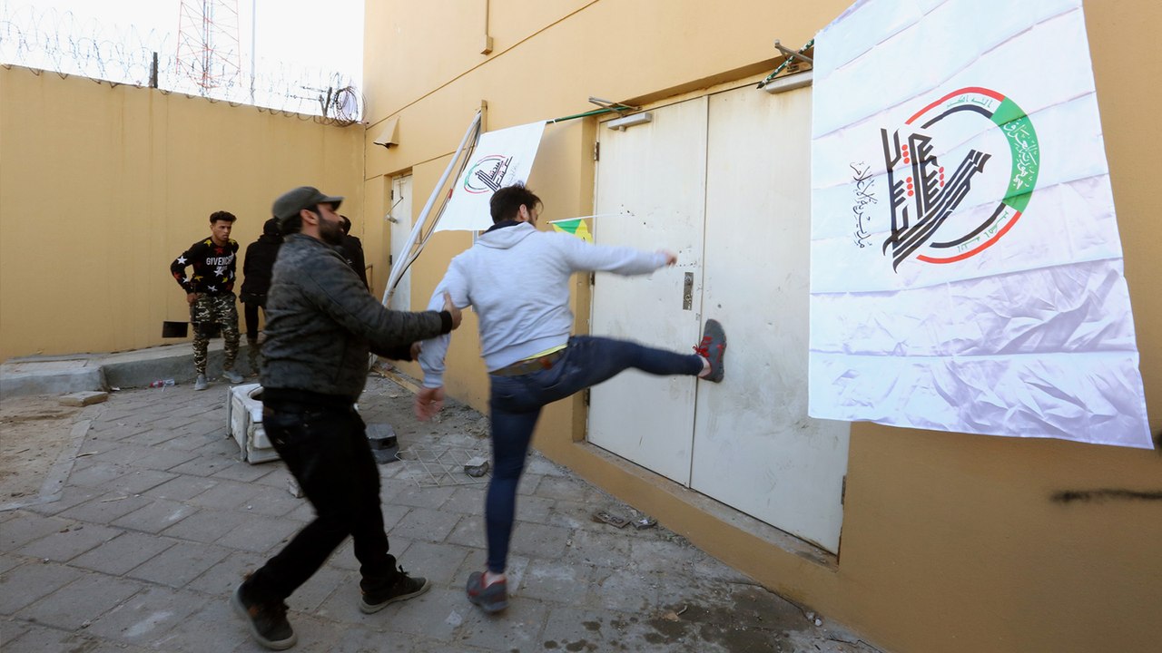 ما وراء الخبر-ما مستقبل العلاقة بين واشنطن وبغداد بعد اقتحام السفارة؟