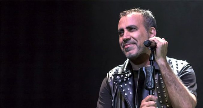 Haluk Levent sözünü tuttu! Hasta olan Arda ve Semih'e konser verdi
