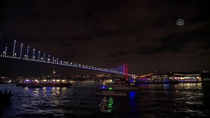 İstanbul yeni yıla "ışıl ışıl" girdi (1)