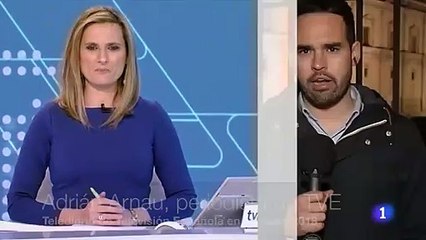 El fenómeno reportero de TVE estresadísimo en Navidad que comparte él mismo en redes su fail