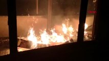 Yılbaşı eğlencesinde yakılan ateş yangına neden oldu