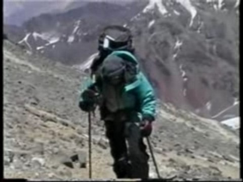 ACONCAGUA VOL AU DESSUS DU NID DES CONDORS