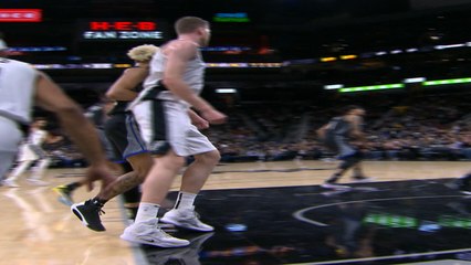 Play of the Day: San Antonio Spurs