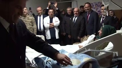 Yeni yılın ilk bebekleri doğdu - ELAZIĞ