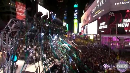 New York Times Meydanı'nda yeni yıl kutlandı - NEW