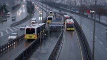 İstanbul'da yeni yılın ilk gününde yollar boş kaldı