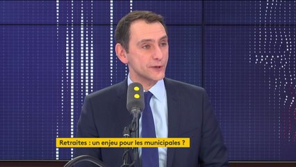 "Si les municipales sont l'occasion de dire à Emmanuel Macron 'votre politique on n'en peut plus', c'est une bonne occasion à saisir", estime Laurent Jacobelli, porte-parole du Rassemblement national