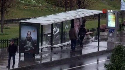 İstanbulda yeni yılın ilk gününde yollar boş kaldı