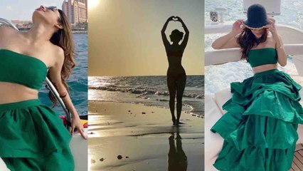Mouni Roy ने Dubai Beach पर मनाया New Year 2020, BEACH LOOK VIRAL | Boldsky
