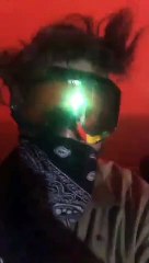 Australie: Un homme s'enfuit en bateau du village Mallacoota ravagé par les incendies