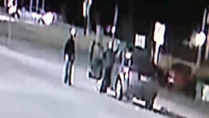 Golpea a un policía borracho que chocó su vehículo e intentó huir