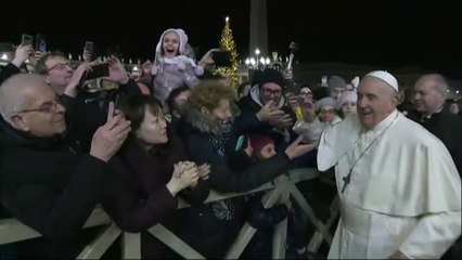 El Papa pide perdón por el encontronazo con una peregrina