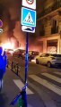 Donald Trump se moque d'Emmanuel Macron sur twitter en ironisant sur des voitures en feu hier soir dans Paris