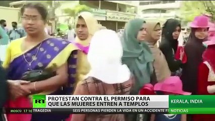 ¡Casi no lo cuentan¡:Así entran dos mujeres en un templo indio por primera vez en siglos