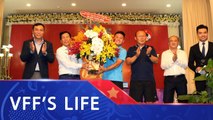 Bộ trưởng Nguyễn Ngọc Thiện và lãnh đạo TCTDTT, LĐBĐVN thăm U23 Việt Nam | VFF Channel